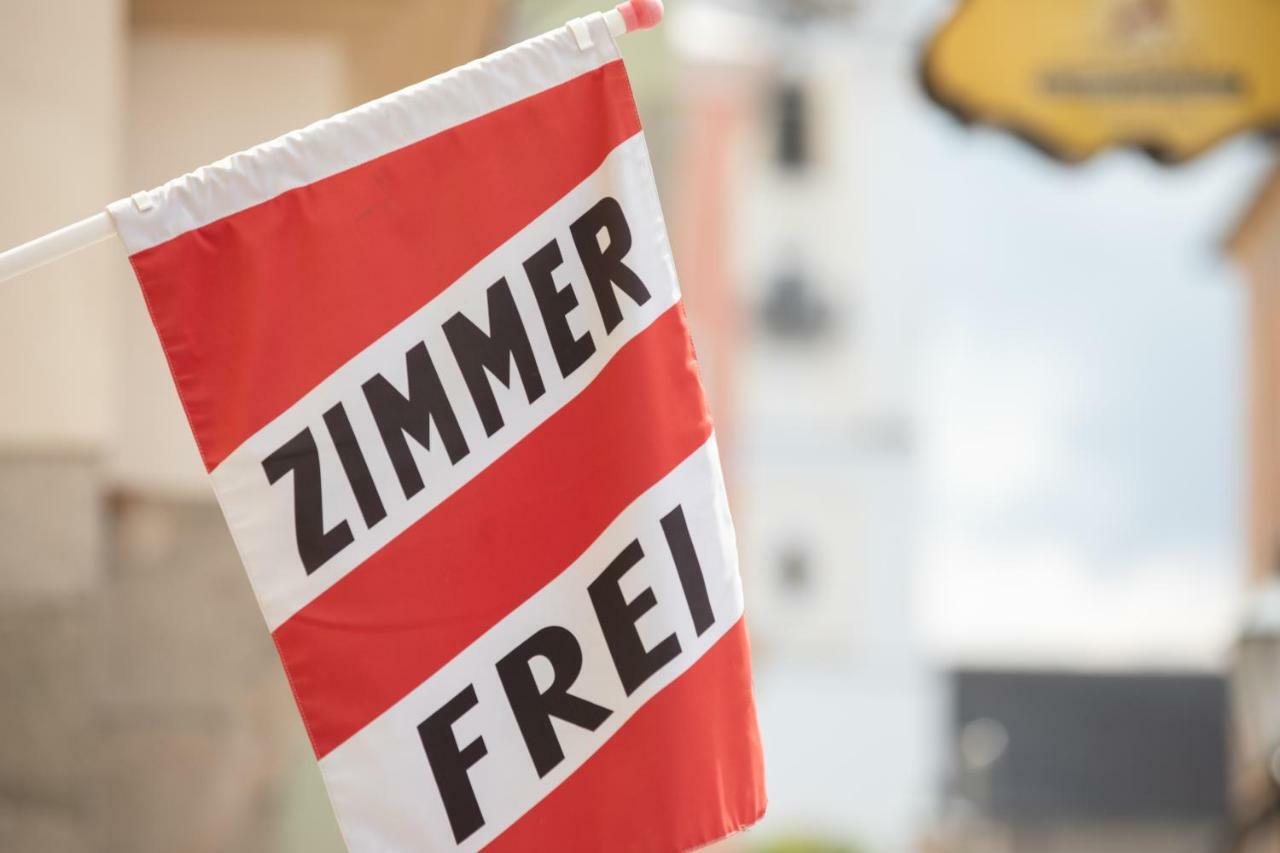 Hotel Zum Goldenen Hirschen Freistadt Esterno foto